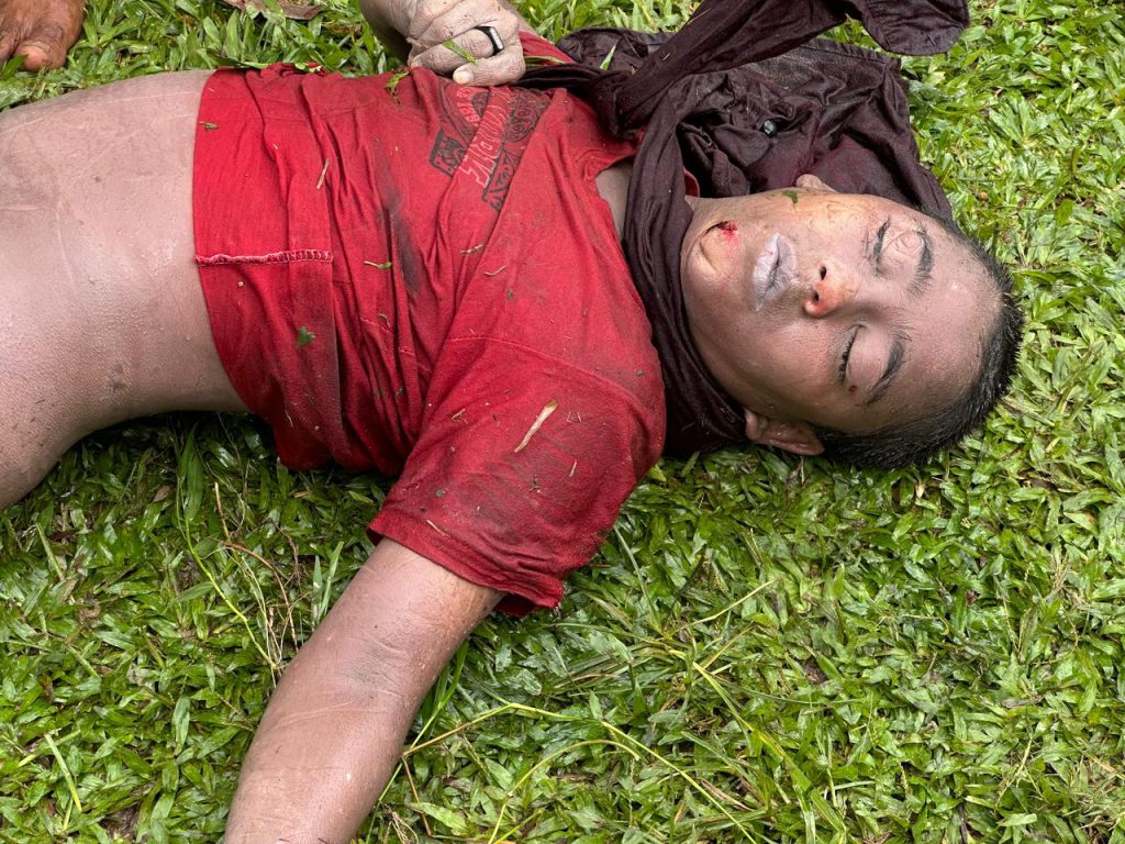 বরমচালের ডোবা থেকে কিশোরের লাশ উদ্ধার : পরিচয় চায় পুলিশ 