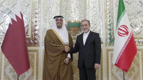 কাতারের আমিরের সঙ্গে ফোনালাপে আঞ্চলিক ঐক্যের আহ্বান:  ইরানের পররাষ্ট্রমন্ত্রী