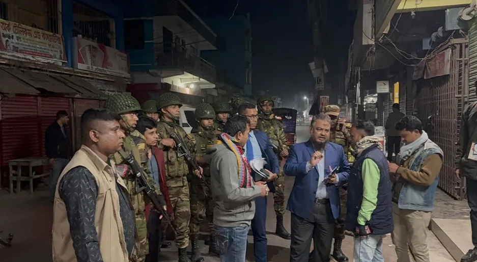 ঝিনাইদহে দাড়িপাল্লা প্রতীকের এজেন্টের স্বাক্ষরিত ২৩টি রেজাল্ট শীট উদ্ধার