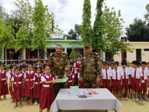 নানিয়ারচর জোন কর্তৃক স্কুল শিক্ষার্থীদের মাঝে শিক্ষা সামগ্রী বিতরণ