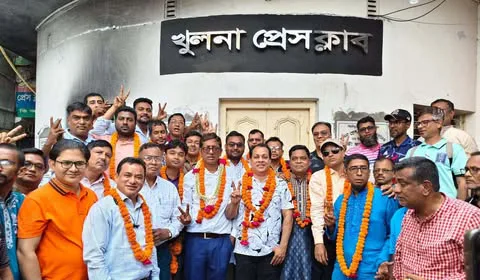 খুলনা প্রেসক্লাবের সভাপতি মোস্তফা সরোয়ার সম্পাদক তরিকুল