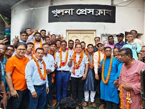 খুলনা প্রেসক্লাবের সভাপতি মোস্তফা সরোয়ার সম্পাদক তরিকুল