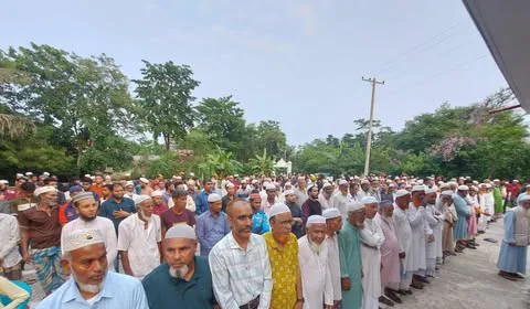 বালাগঞ্জের দলিল লিখক আব্দুল মতিনের জানাজা ও দাফন সম্পন্ন