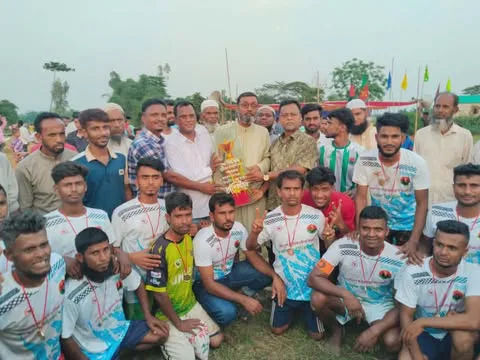 তাহিরপুরে বেগম খালেদা জিয়া স্মৃতি ফুটবল টুর্নামেন্টে বিএনপি একাদশ চ্যাম্পিয়ন