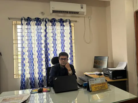 শেরপুরের কৃতি সন্তান ময়মনসিংহ শিক্ষা বোর্ডে আইটি শাখার বিভাগীয় প্রধান মনোয়ারুল ইসলাম ঈদুল আজহার শুভেচ্ছা জানিয়েছেন
