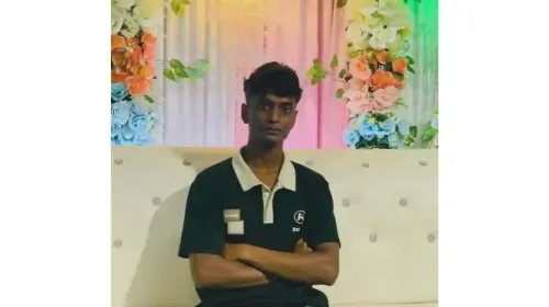 জুয়া খেতে বারণ করা বন্ধু হাতে বন্ধু খুন