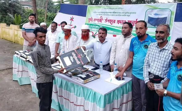গহরপুর ছাত্রকল্যাণ পরিষদের উদ্যোগে ৩৫ মসজিদে ‘মুর্দা মশারী’ বিতরণ