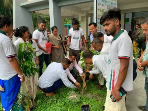 খুলনার দাকোপে উপজেলা পর্যায়ে বৃক্ষরোপন কর্মসূচির উদ্বোধন