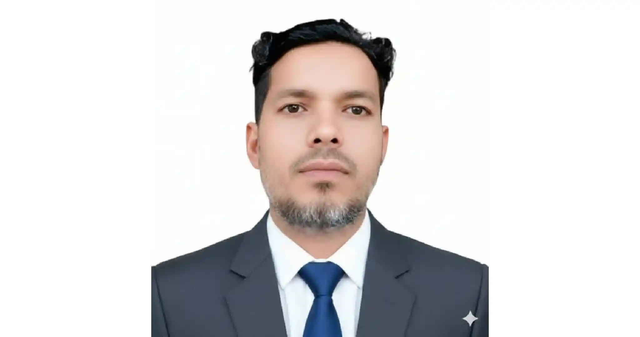 যোগ্য নেতৃত্বের খোঁজে ভোটারদের পছন্দ আমির হোসাইন