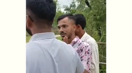 তাহিরপুরে ৫২ পিস ইয়াবাসহ ১ ব্যবসায়ী আটক