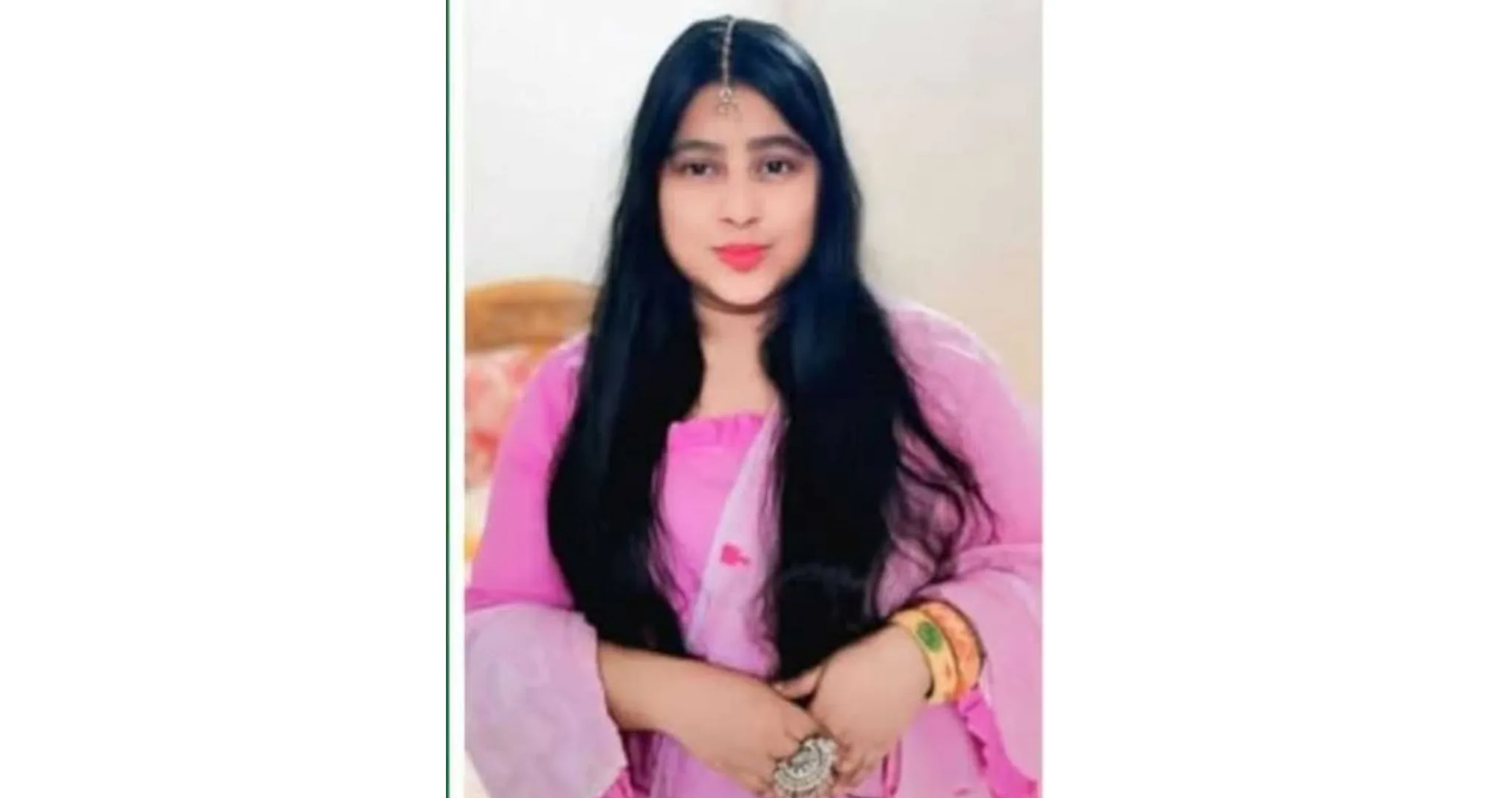 লেখালেখি দিয়ে দেশ এবং দেশের বাইরের অঙ্গনেও খ্যাতি ছড়াচ্ছেন শাম্মী তুলতুল।