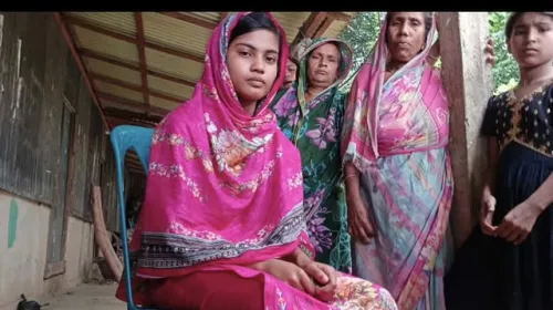 তাহিরপুরে বিয়ের দাবিতে প্রেমিকের বাড়িতে তরুণীর অনশন, প্রেমিক পলাতক,বিয়ে না করলে আত্মহত্যা হুমকি
