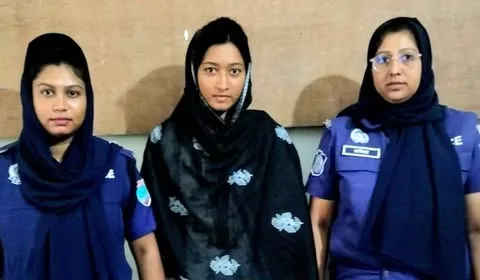 কোটচাঁদপুর দুই কেজি গাঁজাসহ নারী মাদক কারবারি আটকঃ পলাতক এক