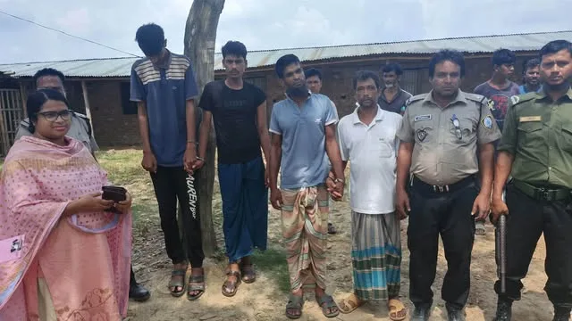 সাপাহারে মাদক সেবনের অপরাধে ৪ জনের কারাদণ্ড