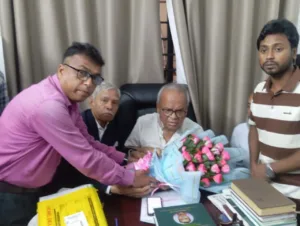 রুহুল কবির রিজভী বিএনপি’র ভারপ্রাপ্ত মহাসচিব মনোনীত হওয়ায় এডভোকেট আবেদ রাজার ফুলেল শুভেচ্ছা