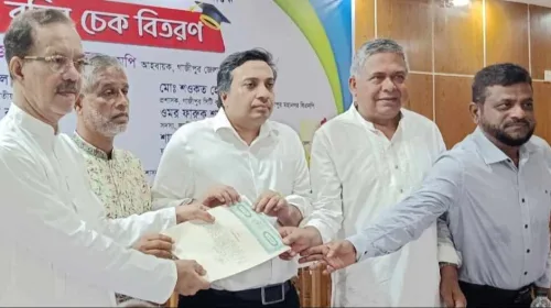 বাংলাদেশের ইতিহাসে অনন্য উদ্যোগ—গাজীপুর জেলা পরিষদের নামে জমি দান