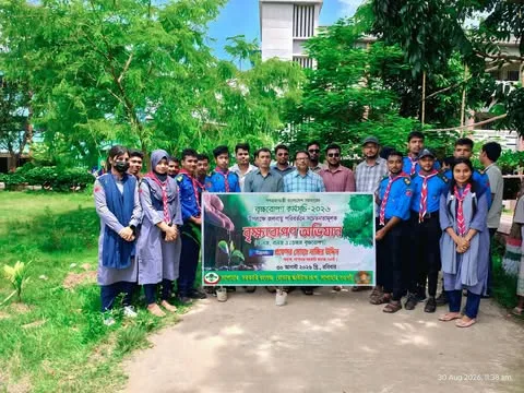 সাপাহার সরকারি কলেজে রোভার স্কাউটস গ্রুপের বৃক্ষরোপণ অভিযান