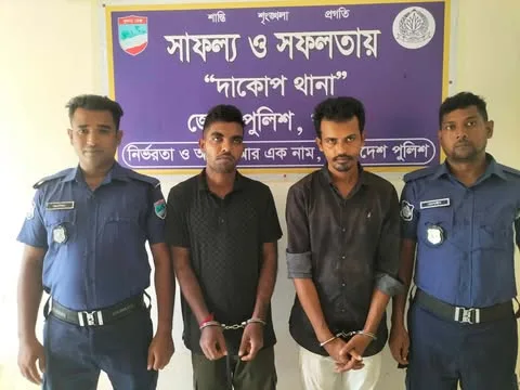 দাকোপে পুলিশের অভিযানে মাদকদ্রব্য ইয়াবা ট্যাবলেটসহ দুই যুবক আটক