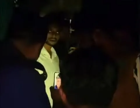 দাকোপে পুলিশের অভিযানে মাদকদ্রব্য ক্রয় বিক্রয়ের সময় ০৭ পিচ ইয়াবা সহ যুবক আটক