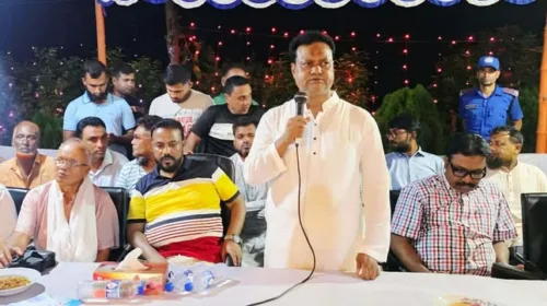 ডুমুরিয়ায় পূজামণ্ডপ পরিদর্শনে