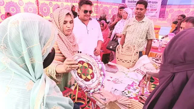 রামপালে আন্তর্জাতিক নারী