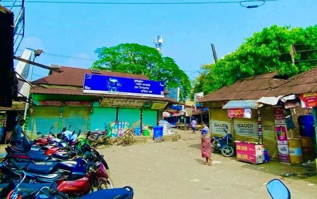 যাদুকাটা সচল করার দাবি, জীবিকা ফেরাতে চান শ্রমিকেরা