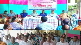 দুর্গাপূজা নিয়ে মন্দির কমিটির সাথে পুলিশের মতবিনিময় সভা