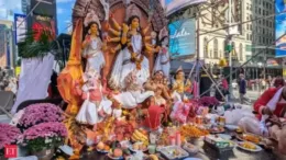 যুক্তরাষ্ট্রজুড়ে শারদীয় দুর্গোৎসবের বর্ণিল প্রস্তুতি ও উদযাপন