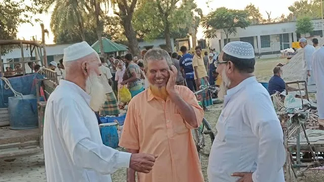 ছেলের চেয়ারম্যান প্রার্থিতায়