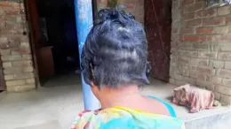ঝিনাইদহে নারীর চুল