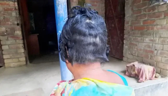 ঝিনাইদহে নারীর চুল